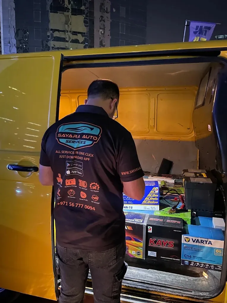 Fast and Easy Mobile Battery Replacement